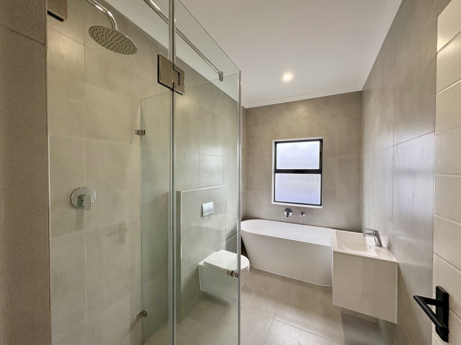 4 Bedroom Property for Sale in Sandown Western Cape
